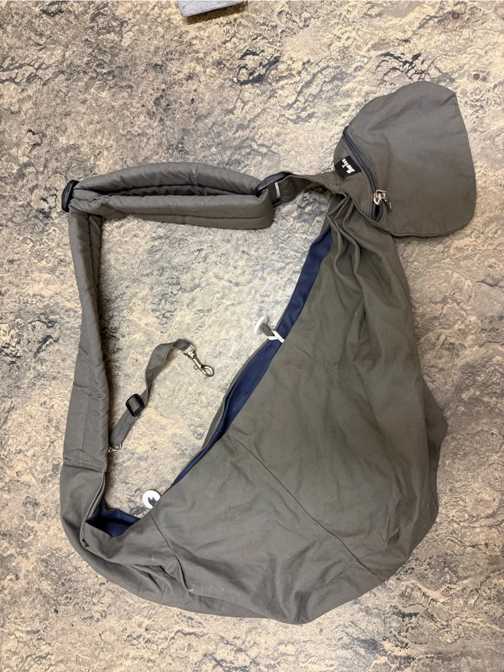 SlowTon Hands-Free Pet Carrier Sling – Padded Shoulder Strap – Gray– Small